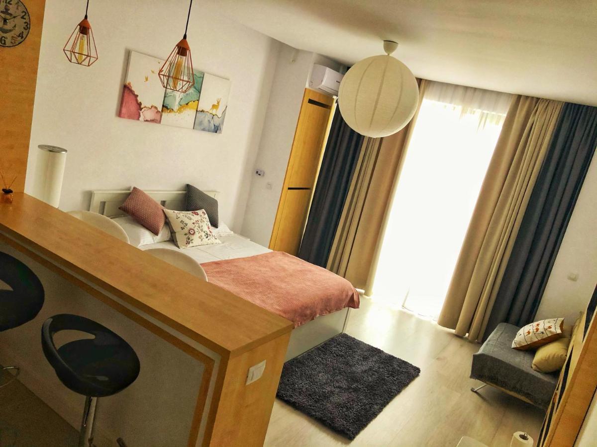 Lucky Star Studio Mamaia Nord Năvodari Extérieur photo